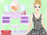 Play Ella Dress Up free online beauty makeover game with new dresses and hairstyles