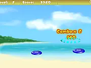 DiscShooting game screen showing a target reticle aiming at flying discs, play free online arcade shooter game