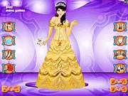 The main scene of the Beautiful Palace Lady dress-up game, featuring the character in an ornate gown ready to attend a royal ball.