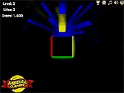 Screenshot of the Square Spinner game showing a central square with colored sides preparing to match incoming colored bars from four directions.