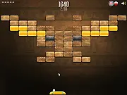 Faraon Arcanoid free online game screenshot - Egyptian themed breakout style arcade game with paddle and ball