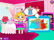 Play Baby Fun Night online free game, girls sleepover simulation, dress up and prepare snacks