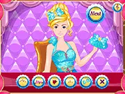 Beauty Queen Girl Dressup free game - total makeover with facial, elegant hair, and a gorgeous dress.