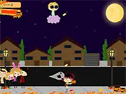 Halloween's Catch free online game screenshot showing a collector character catching candy and avoiding ghosts