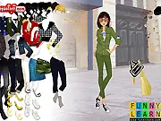 Carol Girl Dressup game screenshot, girl model in casual and military outfits, playing free Carol Girl dress up game online