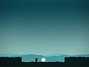 Robot Phone Home free online game, stranded robot on a deserted planet, atmospheric platformer game