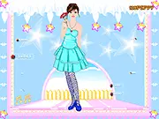 Dayanara Dressup game screen, featuring the character Dayanara and various fashion outfits and costumes