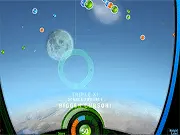 Free online arcade game: Orb Eater, challenging reaction game, eat floating balls and collect bonuses, high score pursuit game