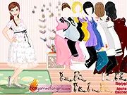 Free online Fashionable Expectant Mother dress up game, stylish woman wearing maternity dress, summer pregnancy fashion, play on PlayArcadeHub