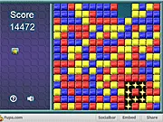 Bricks Breaking Flash screenshot, classic online puzzle game featuring colored blocks ready to be destroyed by groups