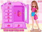 Forever Friends free online game screenshot - styling two BFFs with cute outfits and choosing a hangout spot on PlayArcadeHub