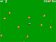 Ultra Avoiding 2 fast-paced arcade online game showing a player character surrounded by multiple waves of enemies that must be dodged.