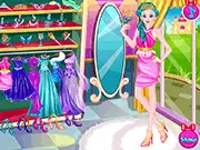Styling the Ice Queen's hair in the online makeover game Ice Queen Hair Salon Fever