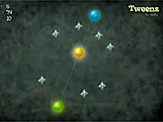 Tweenz free puzzle game screenshot, showing green and blue spheres and the path to be built, logic game online
