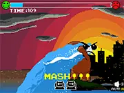 Tsunami Hunter free online survival arcade game, action against a powerful wave