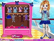 Playing Cute Navy Girl Dress Up free online military and sailor fashion game