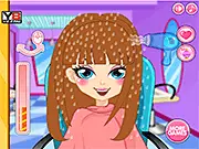 Princess Room Cleanup free online game screenshot, a messy royal bedroom being organized, hidden object and cleaning game