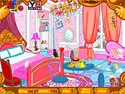 Princess Castle Suite Cleanup free game showing a cluttered royal room that needs organizing and cleaning